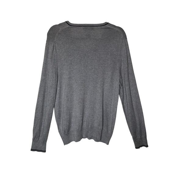 Banana Republic Gray V-Neck Sweater - Picture 2 of 9